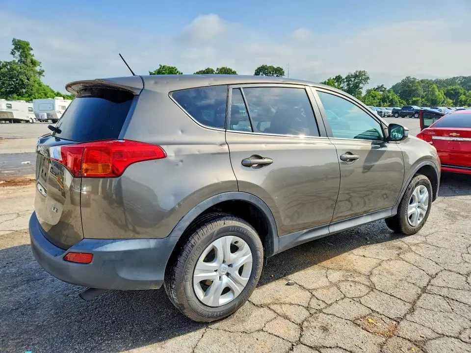 2013 TOYOTA RAV4 LE  