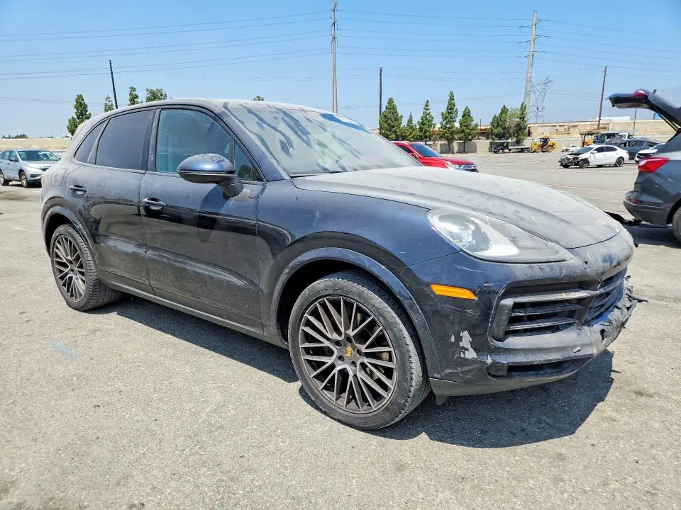 2019 PORSCHE CAYENNE   