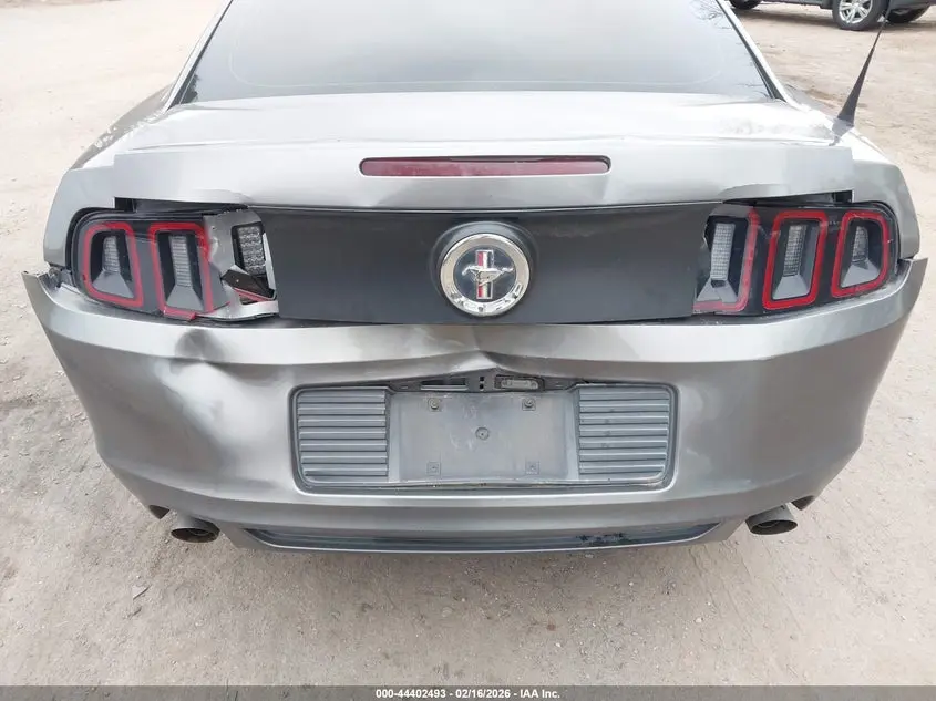 2014 FORD MUSTANG V6