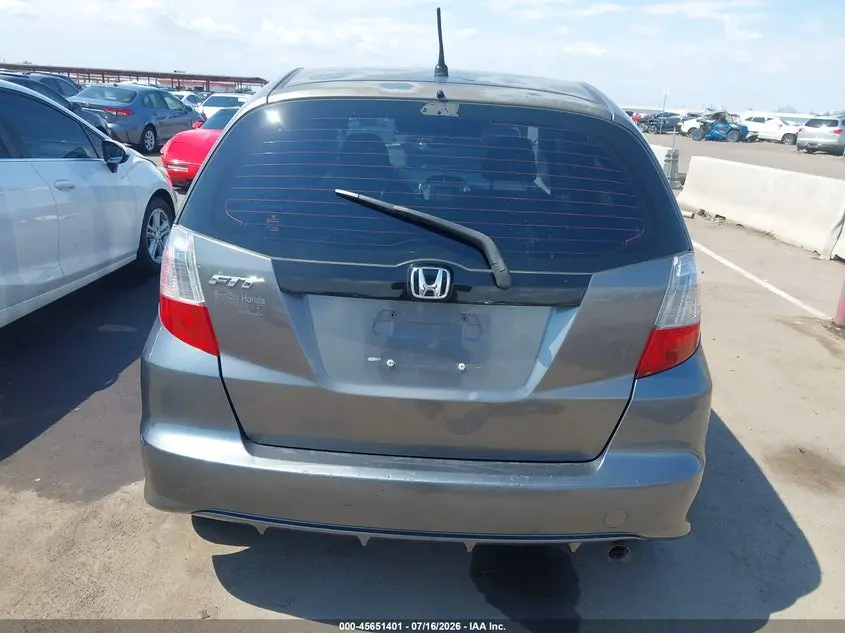 2012 HONDA FIT  