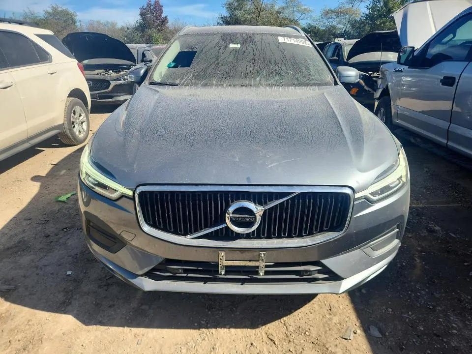 2019 VOLVO XC60 T5  