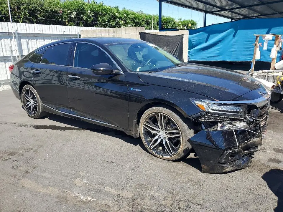 2022 HONDA ACCORD TOURING HYBRID  