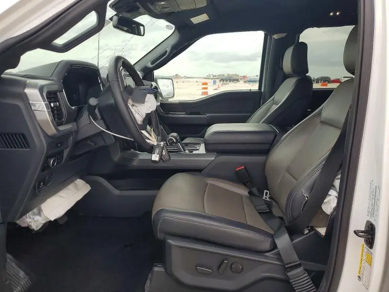 2025 FORD F150 LARIAT  