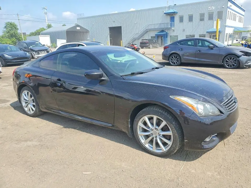 2011 INFINITI G37   
