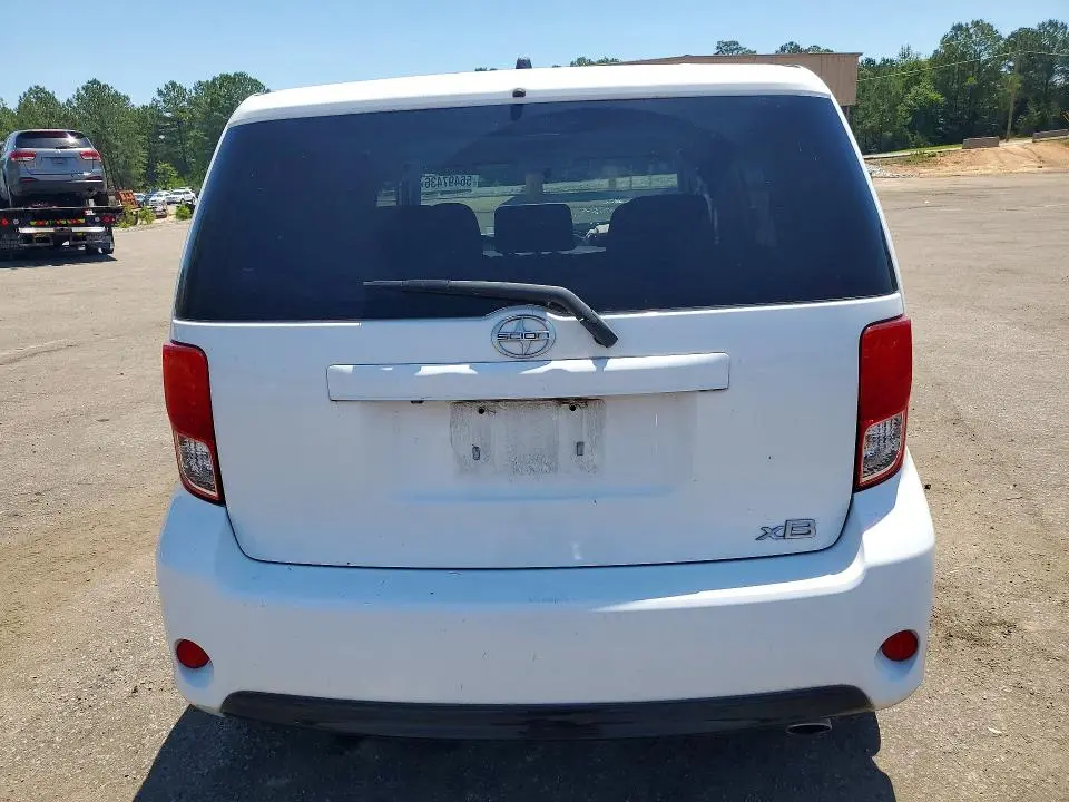 2015 SCION XB BASE  