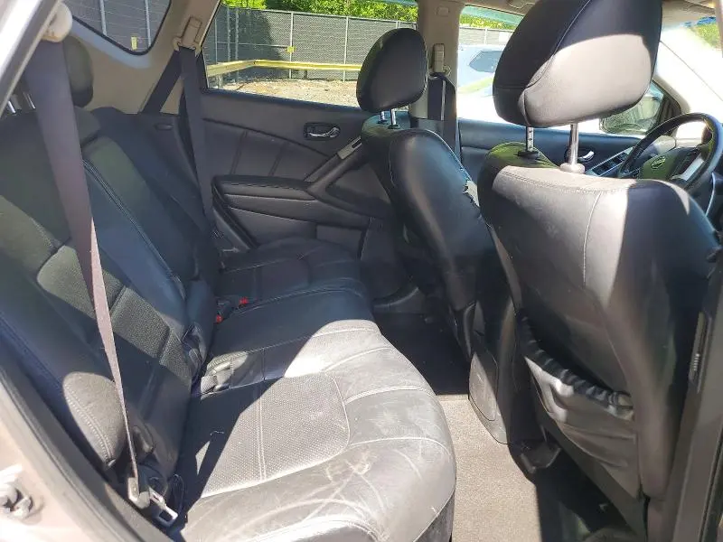 2012 NISSAN MURANO S  