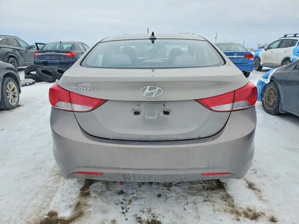 2011 HYUNDAI ELANTRA GLS  