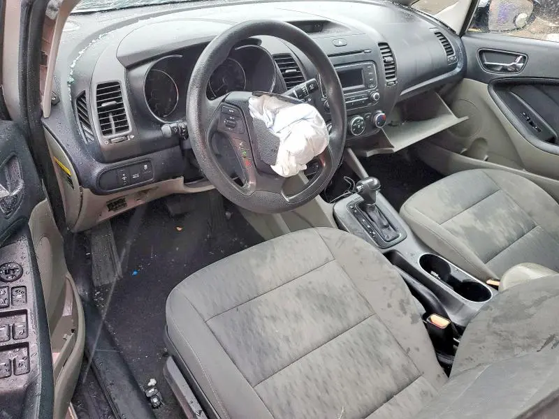 2015 KIA FORTE LX  