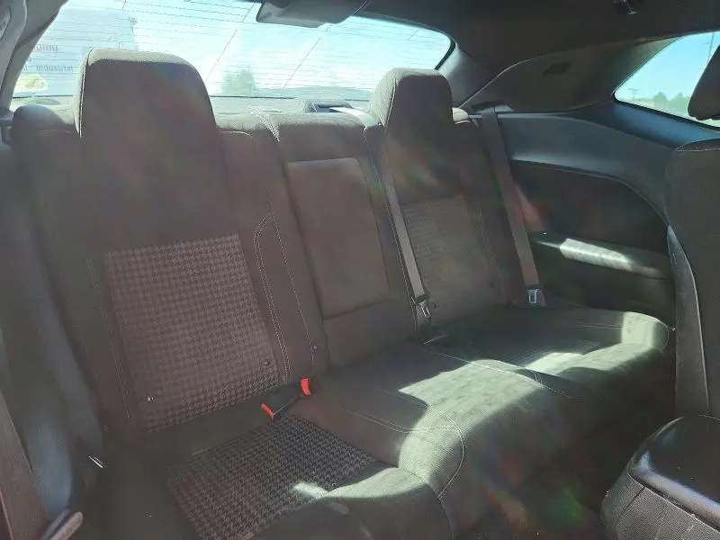 2018 DODGE CHALLENGER SXT  