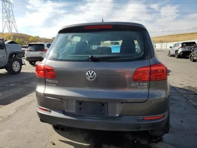 2014 VOLKSWAGEN TIGUAN S  