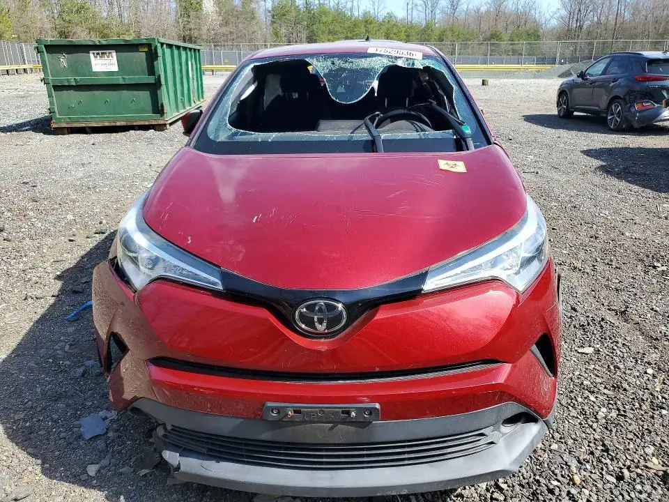 2018 TOYOTA C-HR XLE  