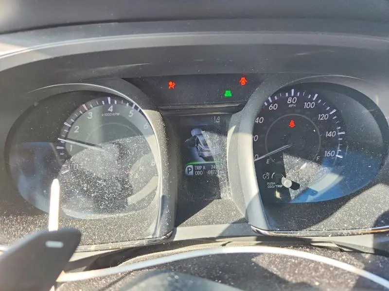 2017 TOYOTA AVALON XLE  