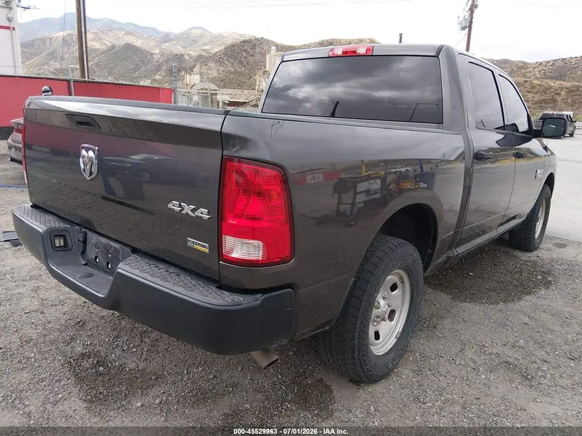 2018 RAM 1500 TRADESMAN  4X4 5'7 BOX