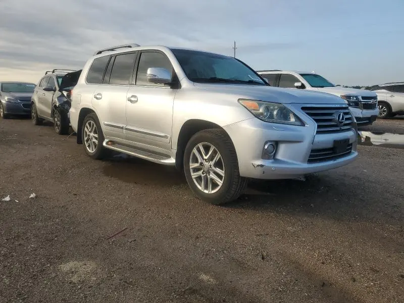 2013 LEXUS LX 570  