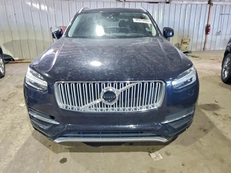 2016 VOLVO XC90 T6  
