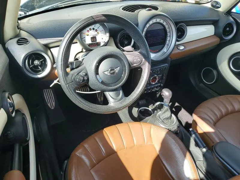 2013 MINI COOPER   