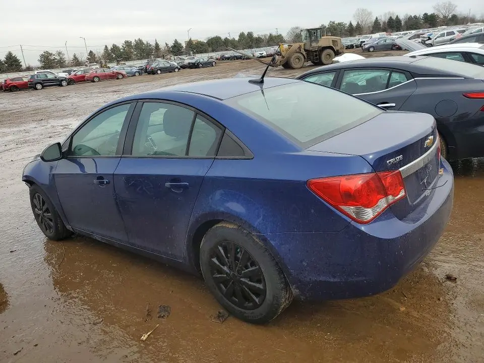 2013 CHEVROLET CRUZE LS  