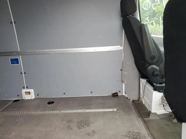 2014 MERCEDES-BENZ SPRINTER 2500  