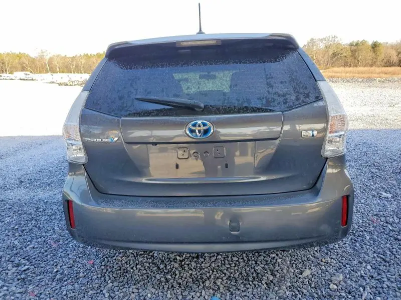 2013 TOYOTA PRIUS V   