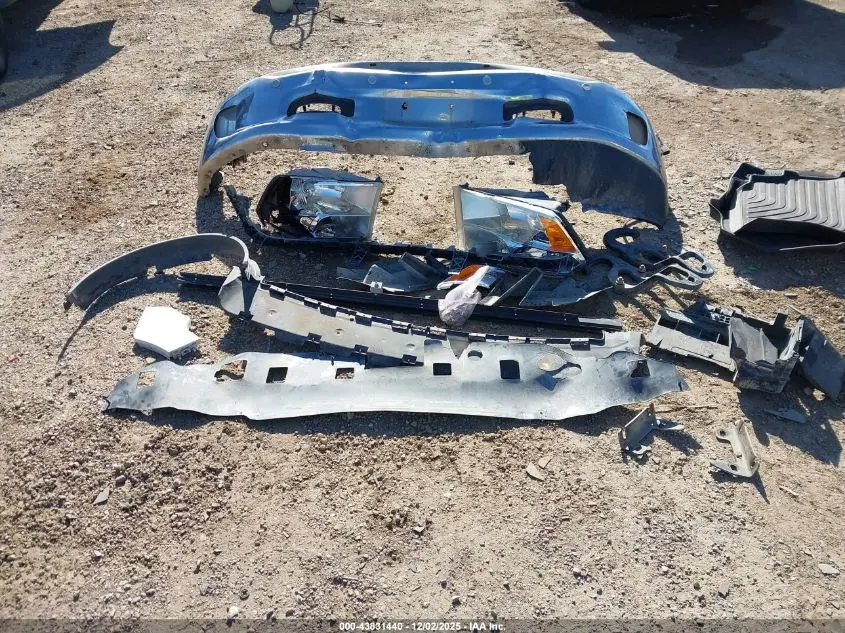 2017 RAM 1500 LONE STAR SILVER  4X4 5'7 BOX