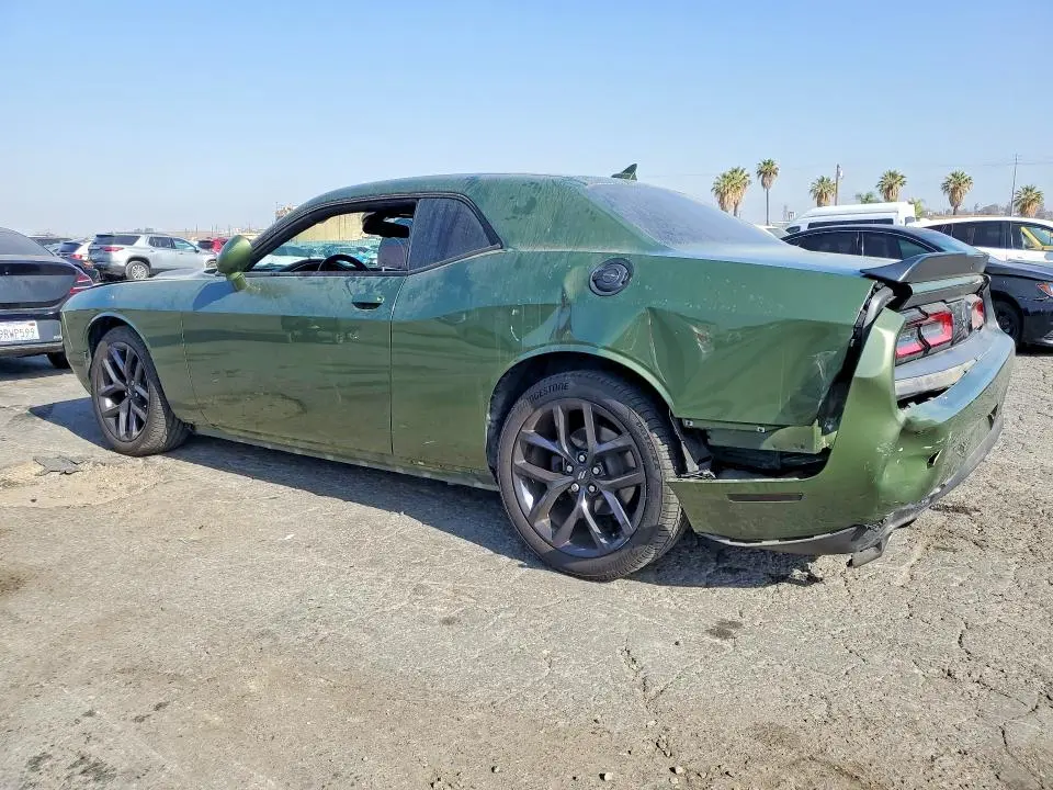 2021 DODGE CHALLENGER SXT  