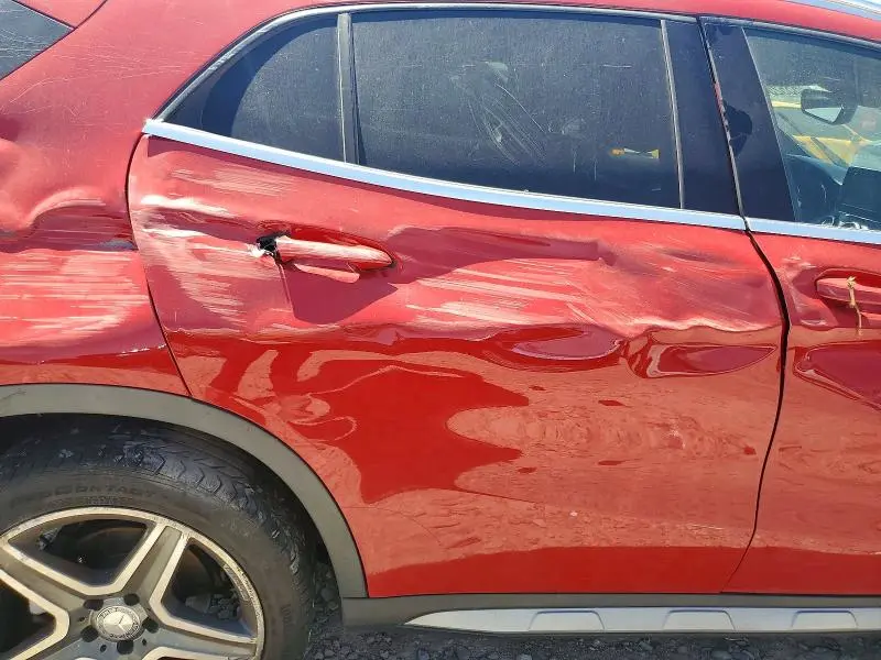 2016 MERCEDES-BENZ GLA 250  