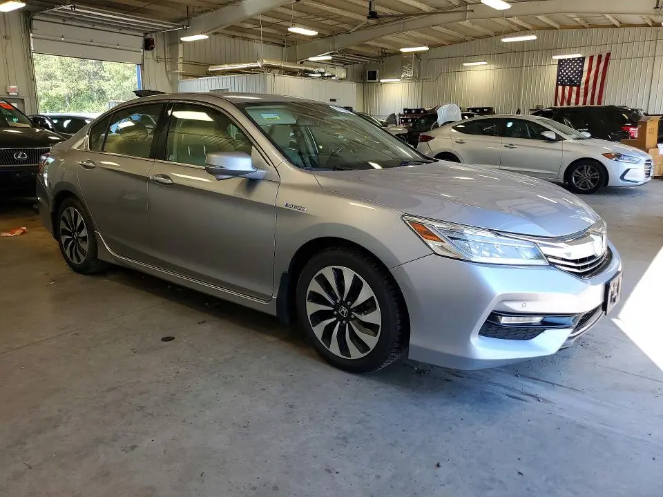 2017 HONDA ACCORD TOURING HYBRID  