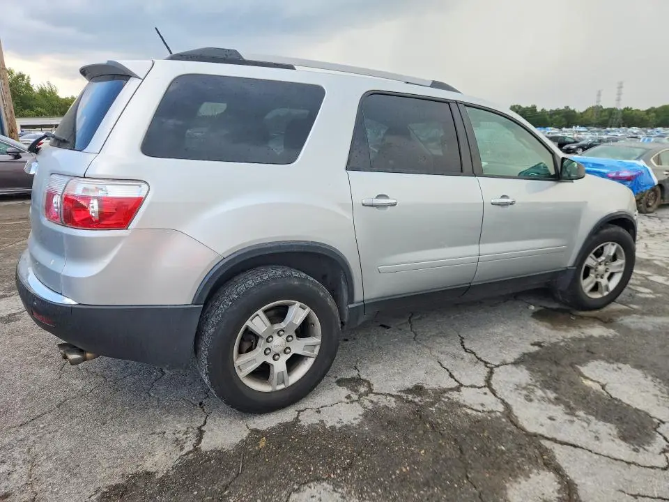 2012 GMC ACADIA SLE  