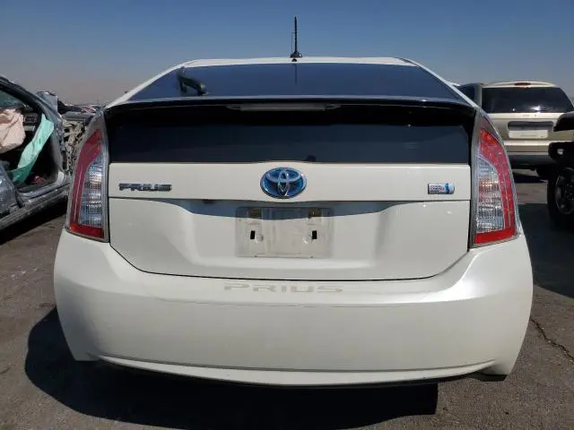 2015 TOYOTA PRIUS   