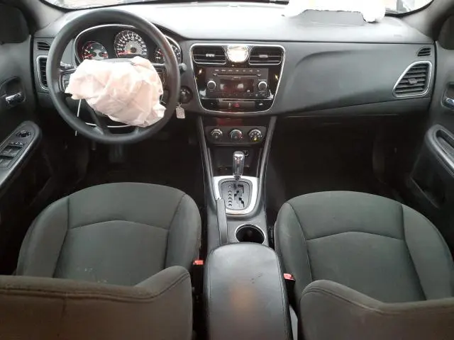 2011 CHRYSLER 200 LX  