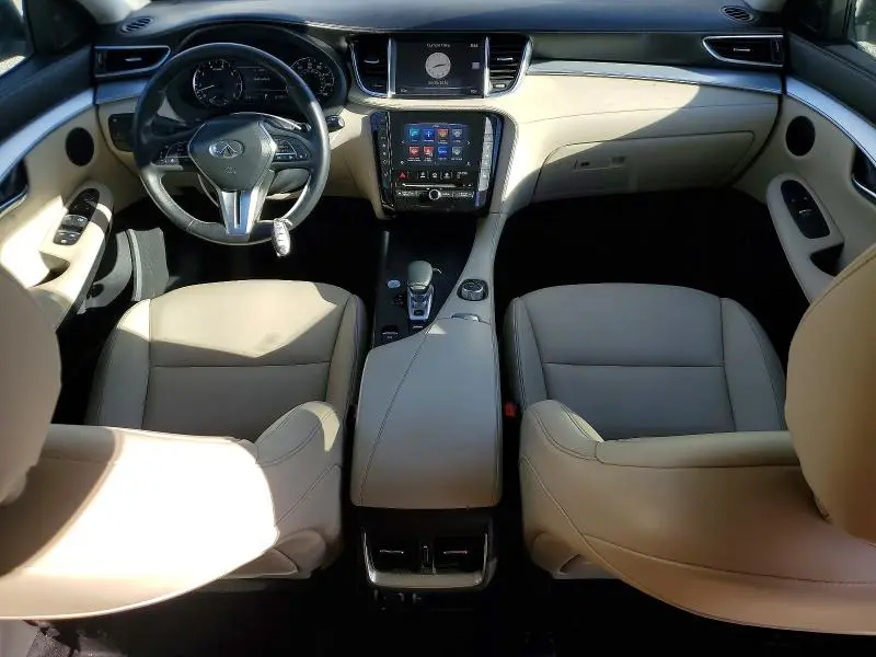 2019 INFINITI QX50 LUXE  