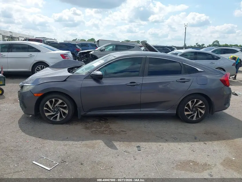 2018 HONDA CIVIC EX