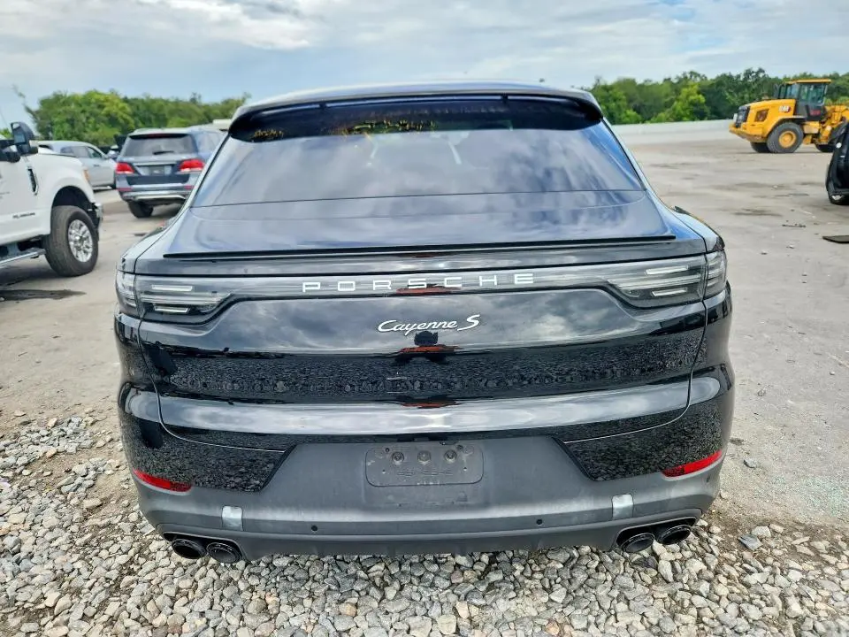 2021 PORSCHE CAYENNE E HYBRID COUPE  