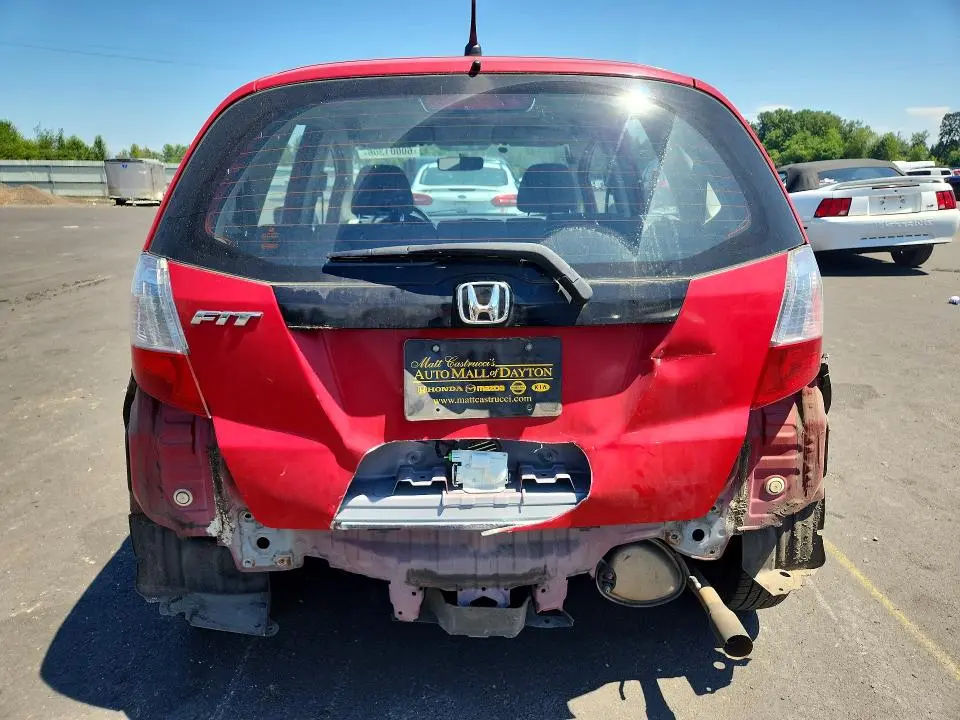 2013 HONDA FIT   