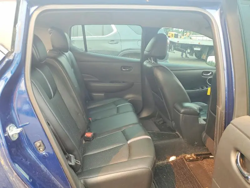 2018 NISSAN LEAF SL  