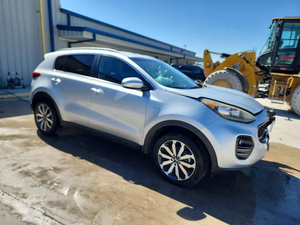 2017 KIA SPORTAGE EX  