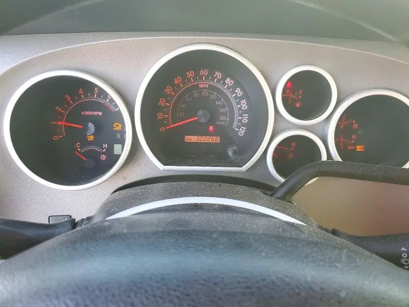 2013 TOYOTA TUNDRA DOUBLE CAB SR5  