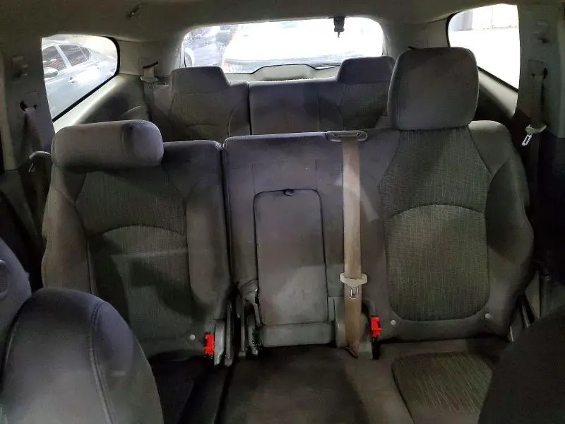 2016 CHEVROLET TRAVERSE LS  