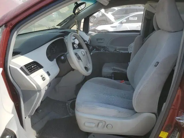 2011 TOYOTA SIENNA LE  