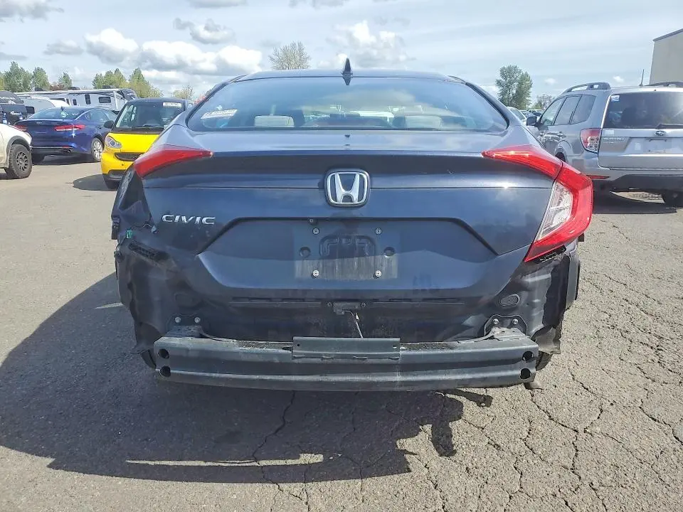 2018 HONDA CIVIC EX  