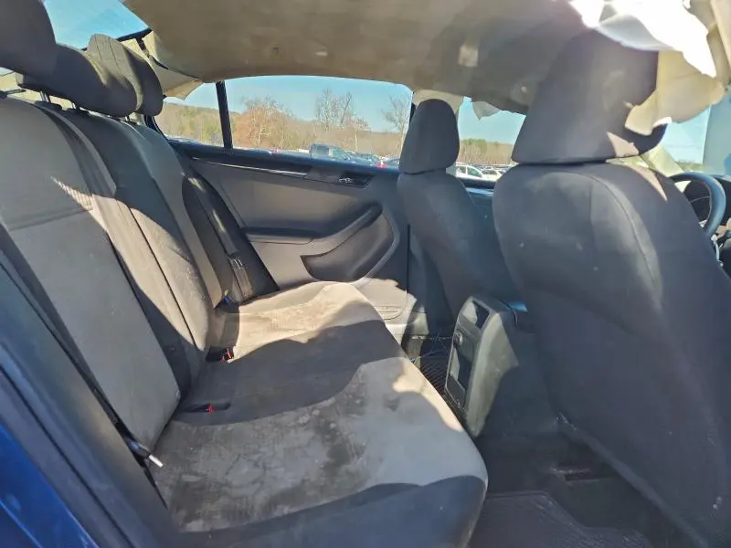 2018 VOLKSWAGEN JETTA S  