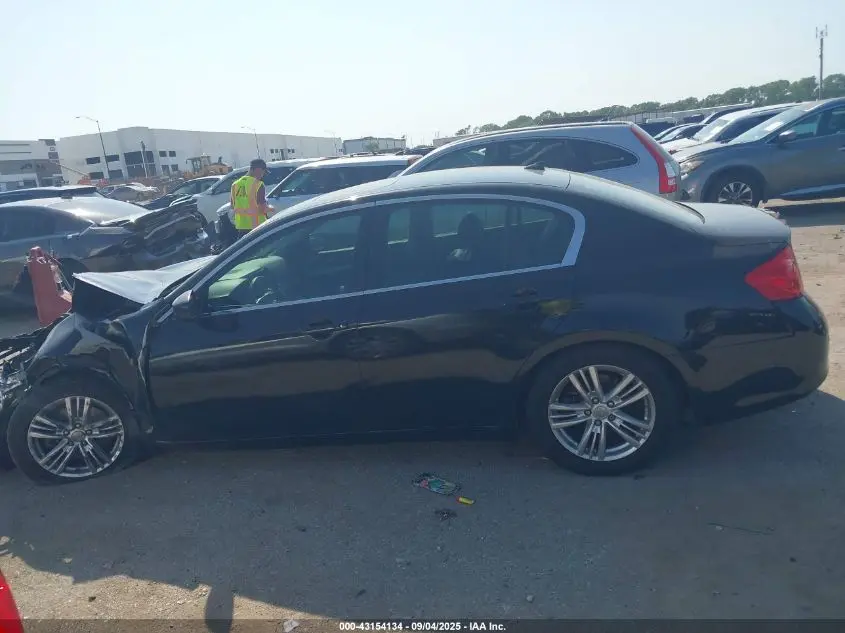 2010 INFINITI G37 JOURNEY