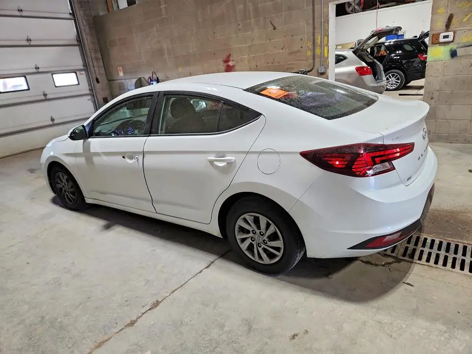 2020 HYUN ELANTRA SE   