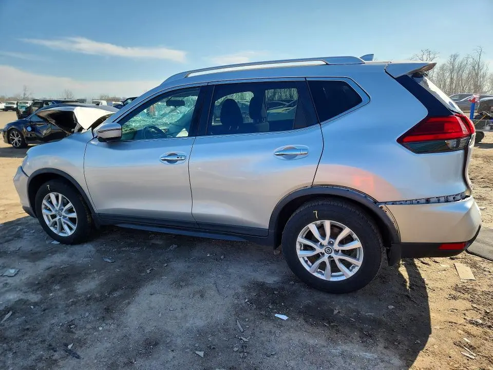 2017 NISSAN ROGUE SV  