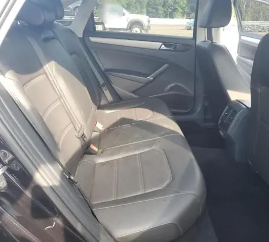 2021 VOLKSWAGEN PASSAT SE  