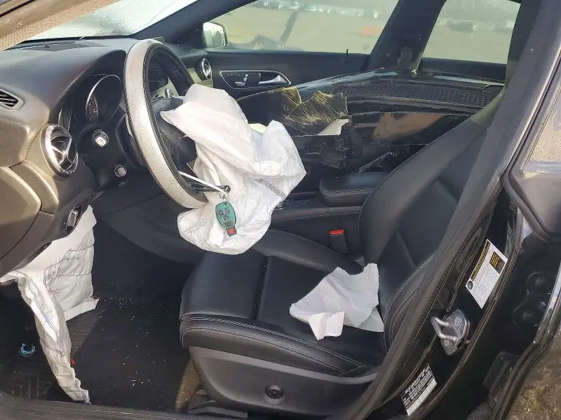 2019 MERCEDES-BENZ CLA 250  