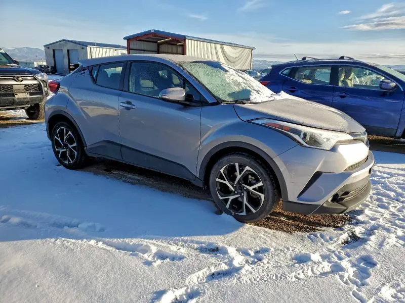 2018 TOYOTA C-HR XLE  