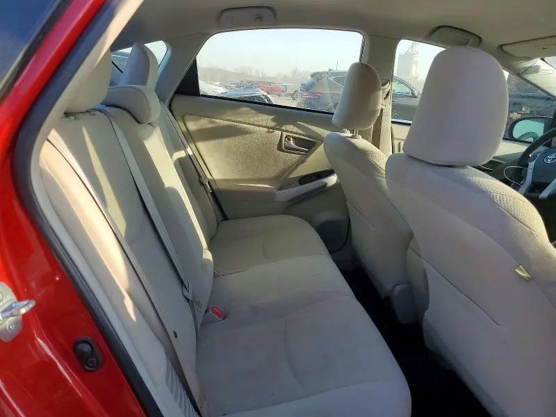 2015 TOYOTA PRIUS THREE  