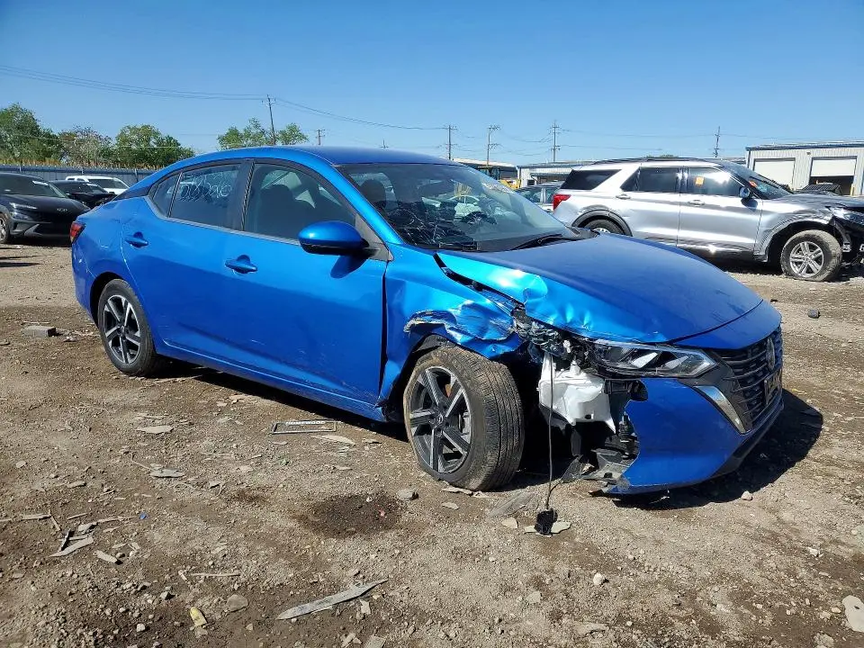 2024 NISSAN SENTRA SV  