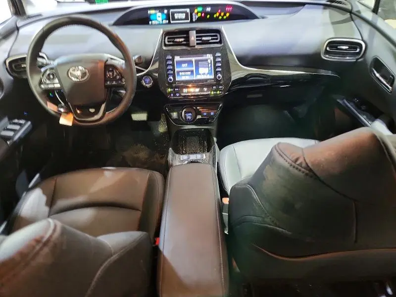 2022 TOYOTA PRIUS XLE AWD-E  